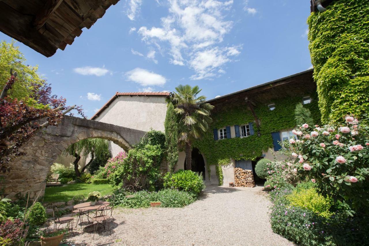 Le Clos Du Perret Chaussan Exterior foto